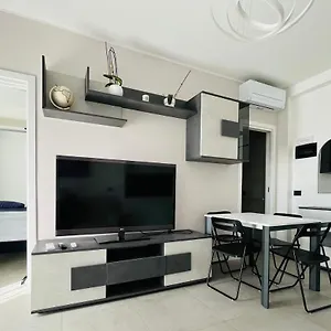Pericle 5 Appartamento Milano